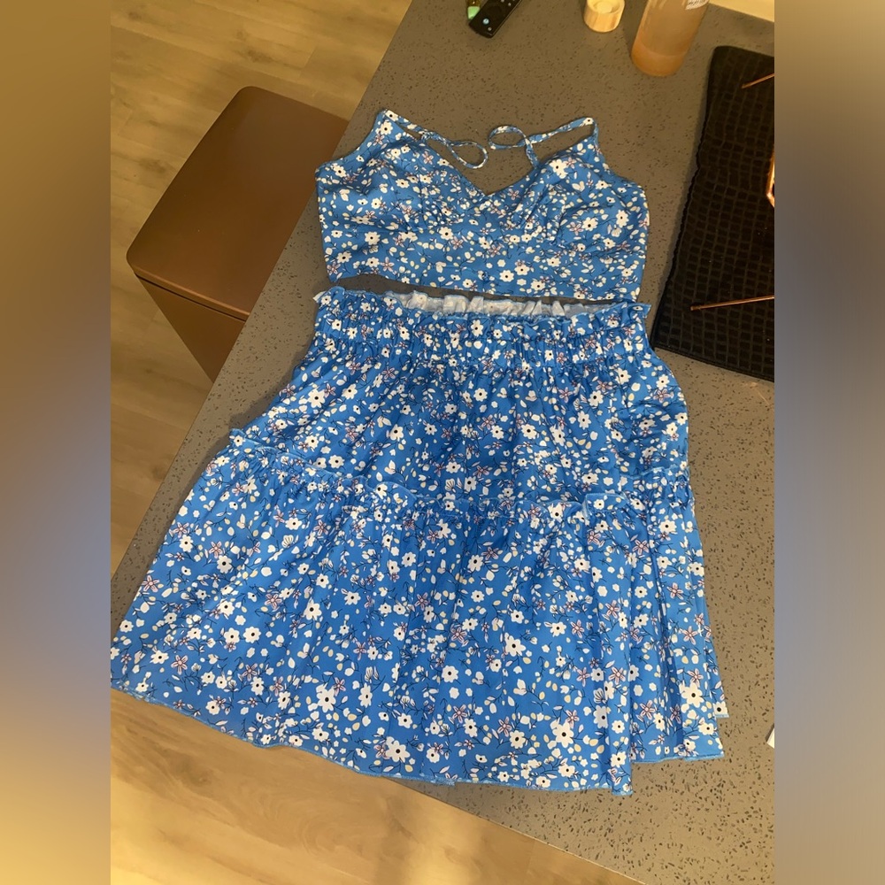 SHEIN large blue set
